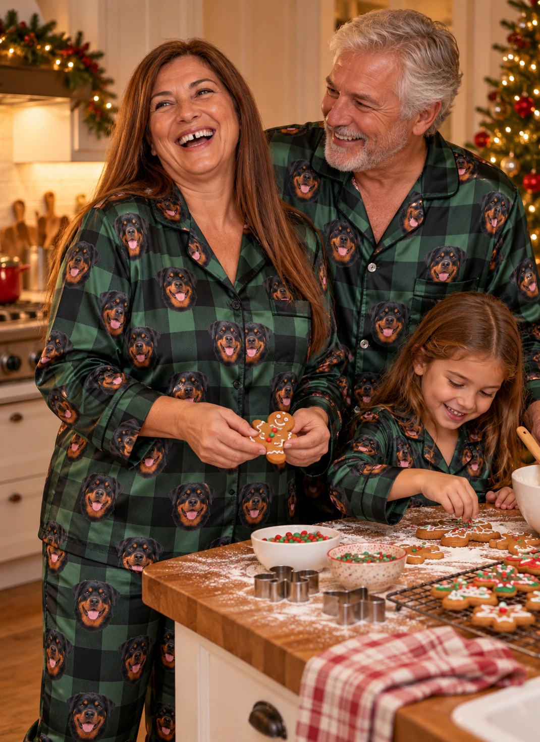 Women’s Rottweiler Christmas Pajamas – Family, Green Plaid | MyDogPics Woman and her family in matching womens rottweiler Christmas pajamas with black-and-mahogany Rottweiler faces — MyDogPics